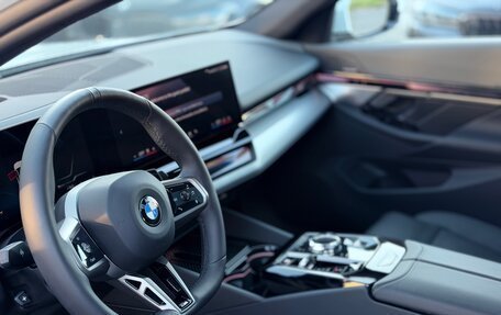 BMW 5 серия, 2025 год, 7 599 000 рублей, 15 фотография