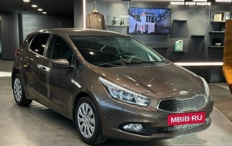 KIA cee'd III, 2012 год, 999 000 рублей, 7 фотография