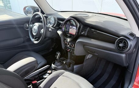 MINI Hatch, 2021 год, 2 490 000 рублей, 11 фотография