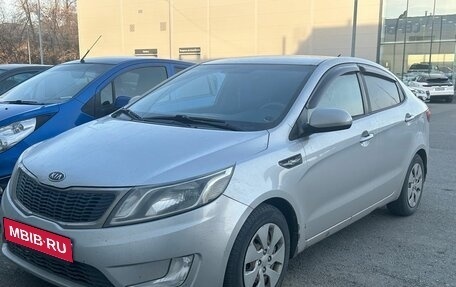 KIA Rio III рестайлинг, 2012 год, 694 000 рублей, 1 фотография