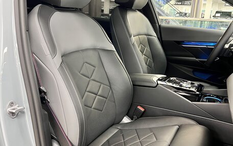 BMW 5 серия, 2025 год, 9 250 000 рублей, 26 фотография