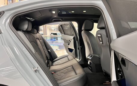 BMW 5 серия, 2025 год, 9 250 000 рублей, 28 фотография