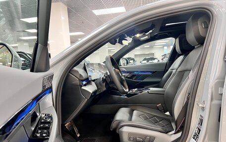BMW 5 серия, 2025 год, 9 250 000 рублей, 27 фотография