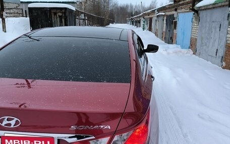 Hyundai Sonata VI, 2011 год, 1 200 000 рублей, 8 фотография