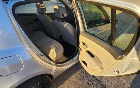 Renault Clio III рестайлинг, 2006 год, 510 000 рублей, 11 фотография