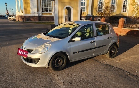 Renault Clio III рестайлинг, 2006 год, 510 000 рублей, 2 фотография