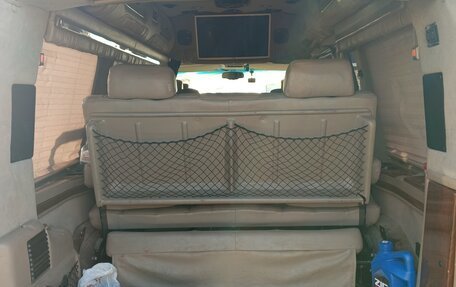 Chevrolet Express II, 2006 год, 2 300 000 рублей, 9 фотография