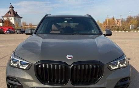 BMW X5, 2022 год, 9 750 000 рублей, 2 фотография