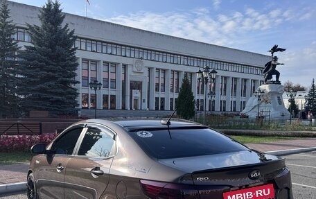 KIA Rio III рестайлинг, 2017 год, 1 020 000 рублей, 4 фотография