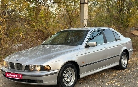 BMW 5 серия, 1999 год, 600 000 рублей, 1 фотография