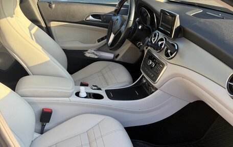 Mercedes-Benz GLA, 2014 год, 1 500 000 рублей, 3 фотография