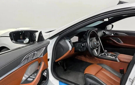 BMW 8 серия, 2023 год, 8 900 000 рублей, 4 фотография