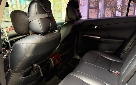 Toyota Camry, 2014 год, 1 560 000 рублей, 10 фотография