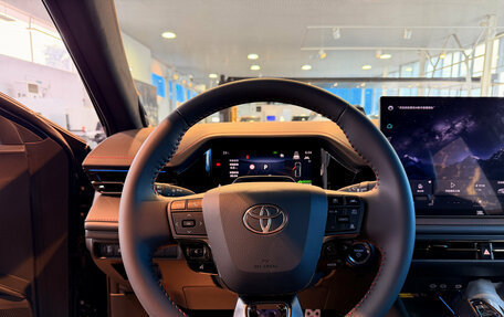 Toyota Camry, 2026 год, 4 600 000 рублей, 10 фотография