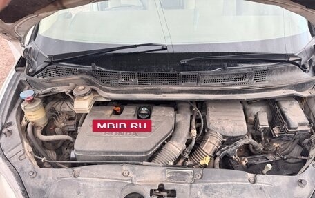 Honda Elysion I, 2005 год, 370 000 рублей, 19 фотография