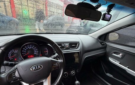 KIA Rio III рестайлинг, 2013 год, 720 000 рублей, 12 фотография