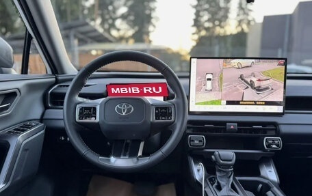 Toyota RAV4, 2026 год, 4 390 000 рублей, 9 фотография