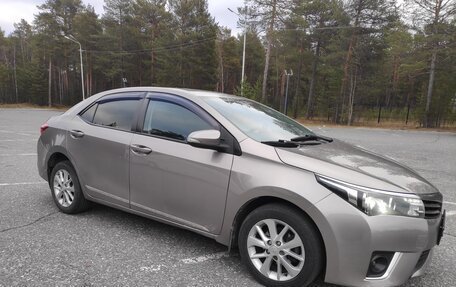 Toyota Corolla, 2015 год, 1 360 000 рублей, 4 фотография