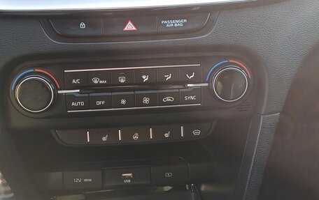 KIA cee'd III, 2021 год, 950 000 рублей, 11 фотография
