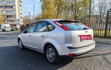 Ford Focus II рестайлинг, 2006 год, 555 000 рублей, 3 фотография