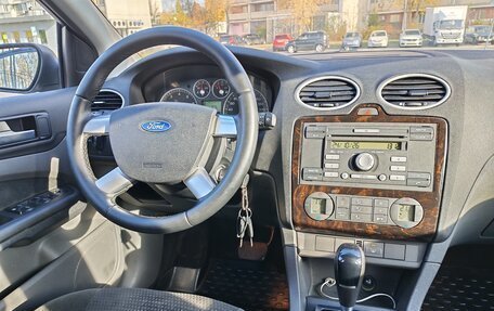Ford Focus II рестайлинг, 2006 год, 555 000 рублей, 15 фотография