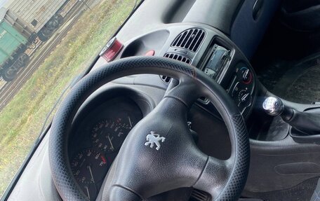 Peugeot 206, 2000 год, 165 000 рублей, 9 фотография
