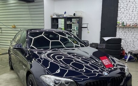 BMW 5 серия, 2014 год, 2 000 000 рублей, 1 фотография