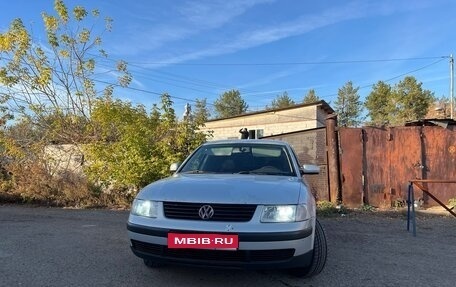 Volkswagen Passat B5+ рестайлинг, 1998 год, 270 000 рублей, 1 фотография
