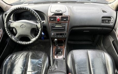 Nissan Maxima IV, 2002 год, 289 000 рублей, 10 фотография