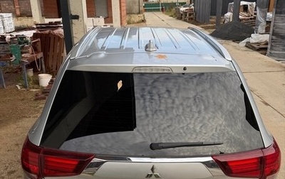 Mitsubishi Outlander III рестайлинг 3, 2021 год, 2 550 000 рублей, 1 фотография