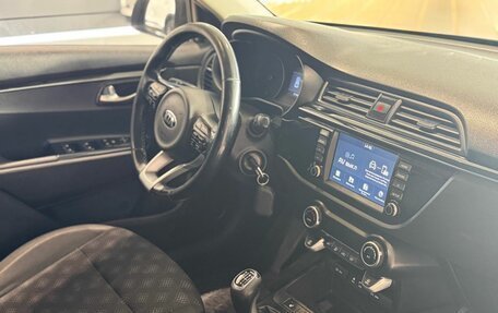 KIA Rio IV, 2018 год, 1 179 000 рублей, 18 фотография
