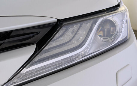 Toyota Camry, 2020 год, 3 190 000 рублей, 11 фотография