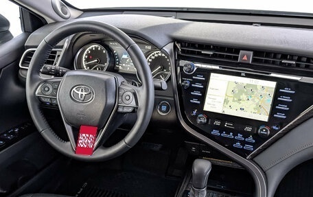 Toyota Camry, 2020 год, 3 190 000 рублей, 30 фотография