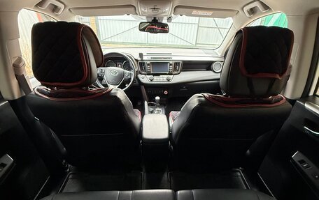 Toyota RAV4, 2017 год, 3 000 000 рублей, 19 фотография