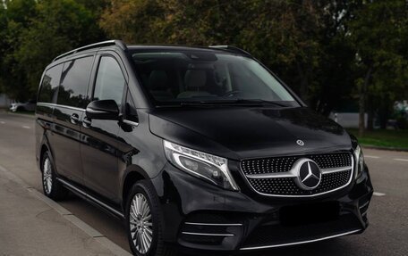 Mercedes-Benz V-Класс, 2020 год, 5 500 000 рублей, 4 фотография