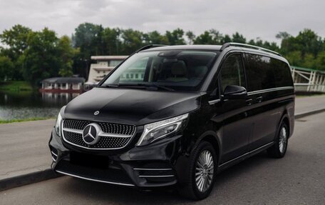 Mercedes-Benz V-Класс, 2020 год, 5 500 000 рублей, 13 фотография