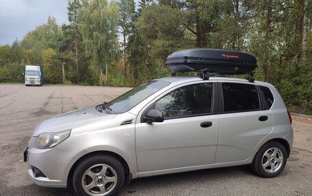 Chevrolet Aveo III, 2010 год, 385 000 рублей, 2 фотография