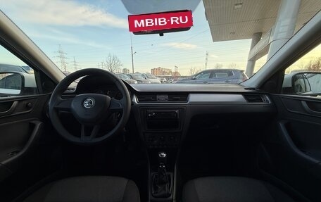 Skoda Rapid I, 2015 год, 985 000 рублей, 10 фотография