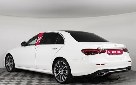 Mercedes-Benz E-Класс, 2022 год, 5 790 000 рублей, 7 фотография