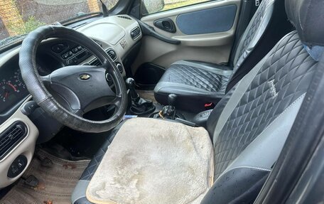 Chevrolet Niva I рестайлинг, 2005 год, 295 000 рублей, 3 фотография