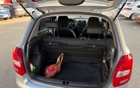 Skoda Fabia II, 2011 год, 570 000 рублей, 14 фотография