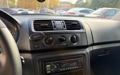 Skoda Fabia II, 2011 год, 570 000 рублей, 22 фотография