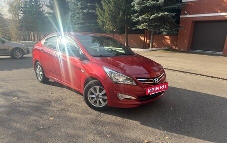 Hyundai Solaris II рестайлинг, 2016 год, 950 000 рублей, 2 фотография