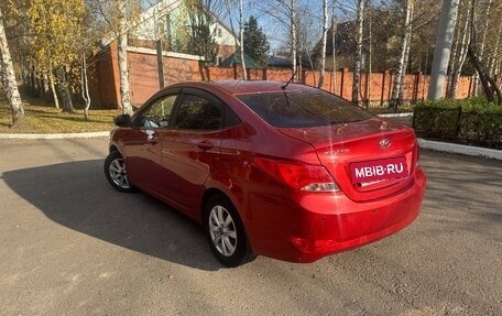 Hyundai Solaris II рестайлинг, 2016 год, 950 000 рублей, 3 фотография