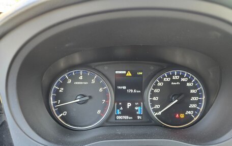 Mitsubishi Outlander III рестайлинг 3, 2021 год, 2 980 000 рублей, 8 фотография