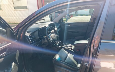 Hyundai Tucson III, 2018 год, 2 550 000 рублей, 7 фотография