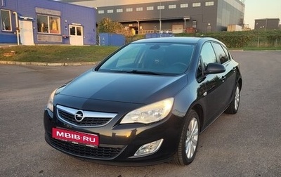 Opel Astra J, 2011 год, 800 000 рублей, 1 фотография