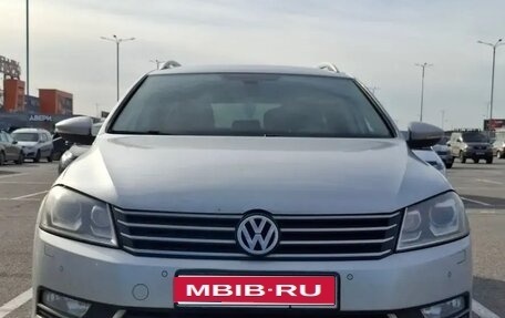 Volkswagen Passat B7, 2012 год, 1 300 000 рублей, 1 фотография