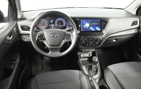 Hyundai Solaris II рестайлинг, 2019 год, 1 098 900 рублей, 6 фотография