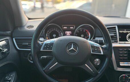 Mercedes-Benz GL-Класс, 2012 год, 3 090 000 рублей, 13 фотография